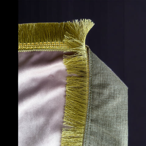 TAPIS DE PRIERE RECTANGULAIRE (BORDURE DORÉE)